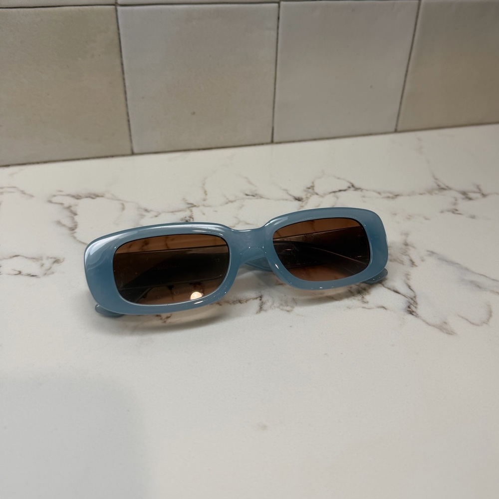 Retro Rectangular Light Blue Sunglasses with Brown Lenses